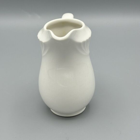 Vtg Dudson Duraline White Creamer Stoke-on-Trent England Finest Virtrified 4034 - Picture 2 of 7